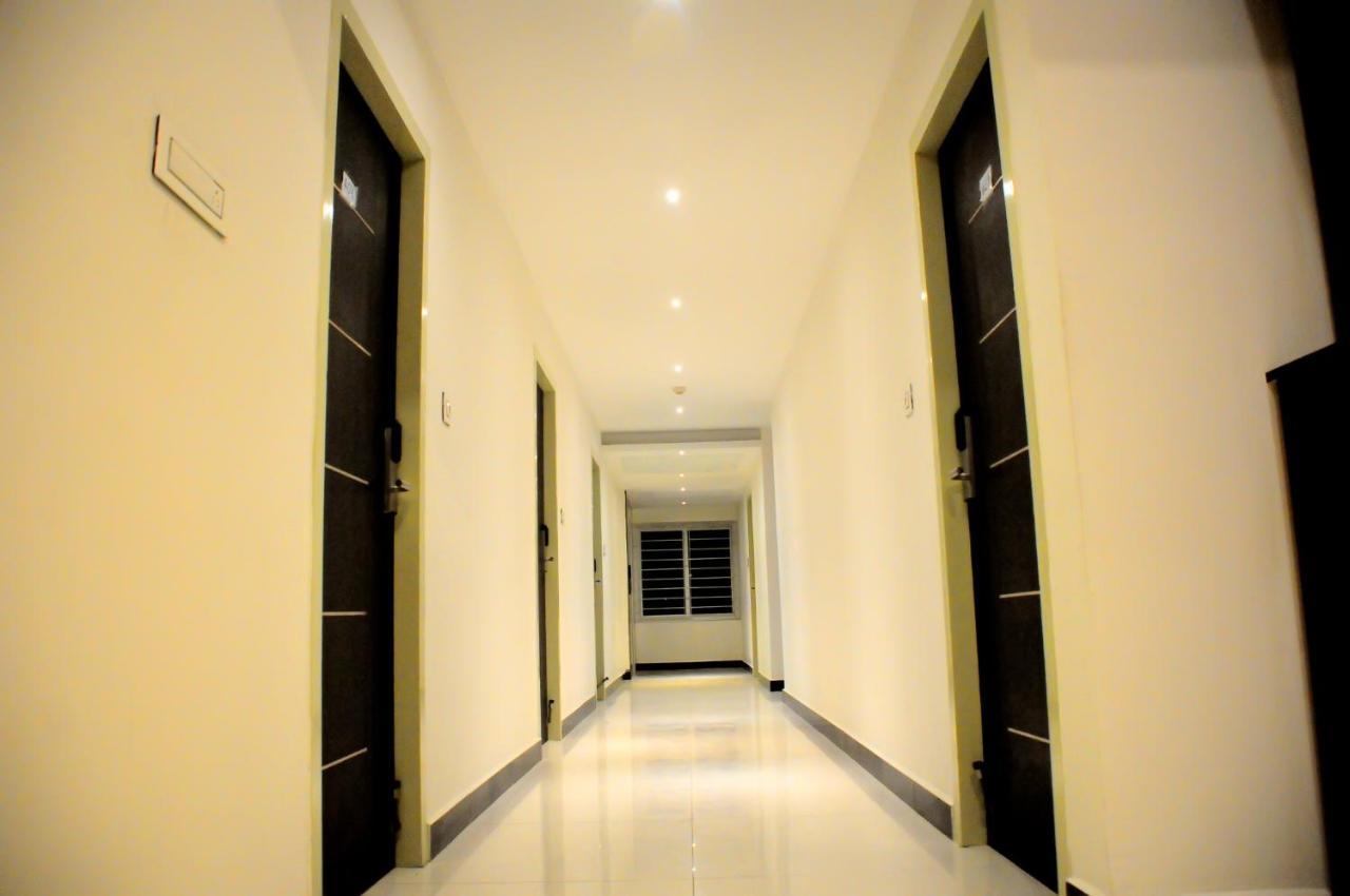 โรงแรมรัทนา พาร์ค ปิรัมพาลูร์ Perambalur ภายนอก รูปภาพ
